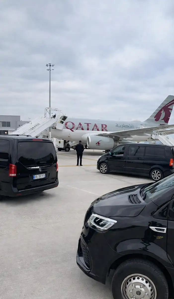 Chauffeur privé aéroport Paris Service limousine France